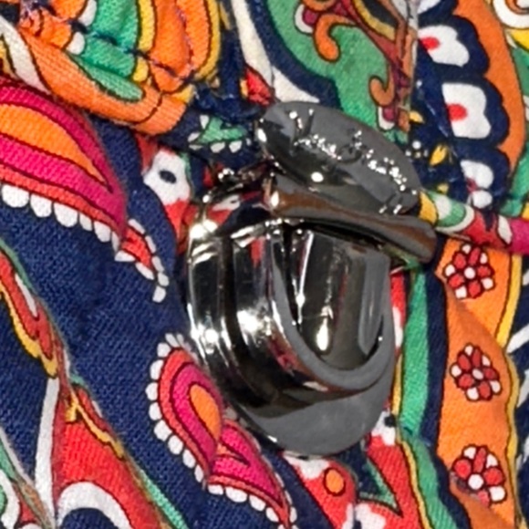 Vera Bradley Venetian Paisley Pattern Saddle Hipster Crossbody Bag Designer EUC - Picture 13 of 16